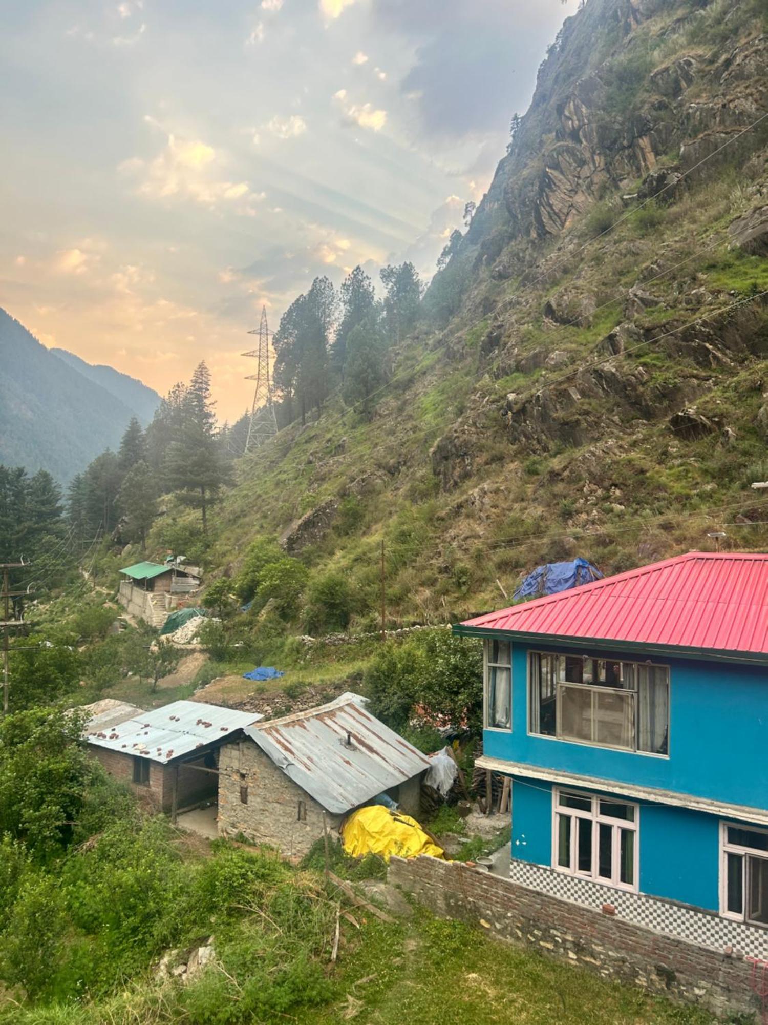 Formosa Hostel & Cafe Kasol Ngoại thất bức ảnh