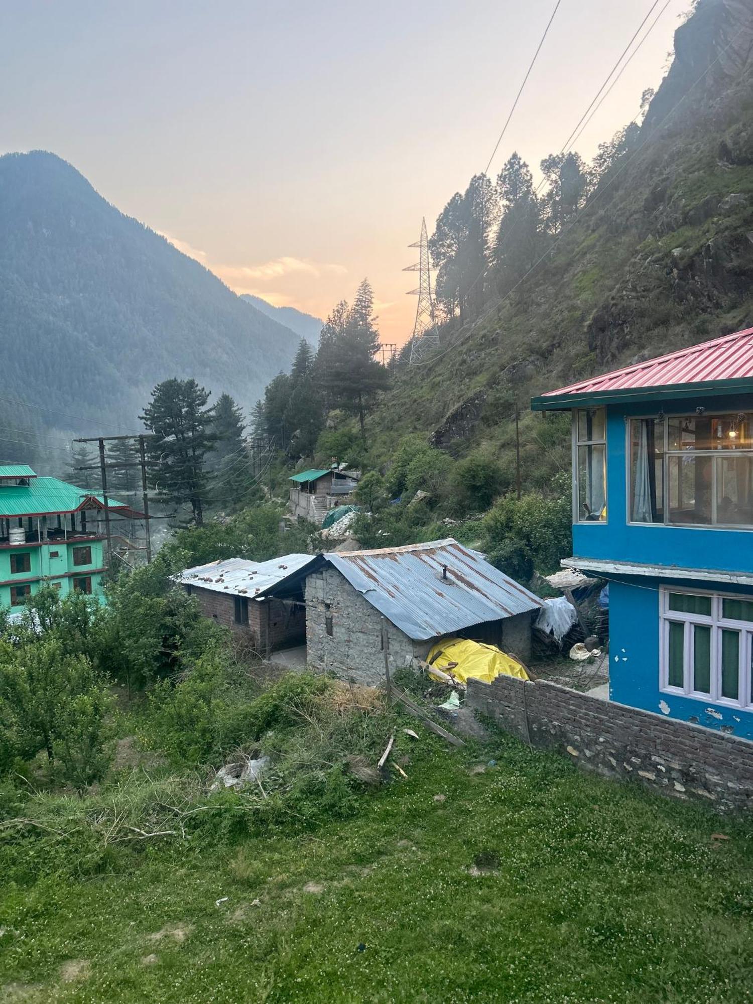 Formosa Hostel & Cafe Kasol Ngoại thất bức ảnh