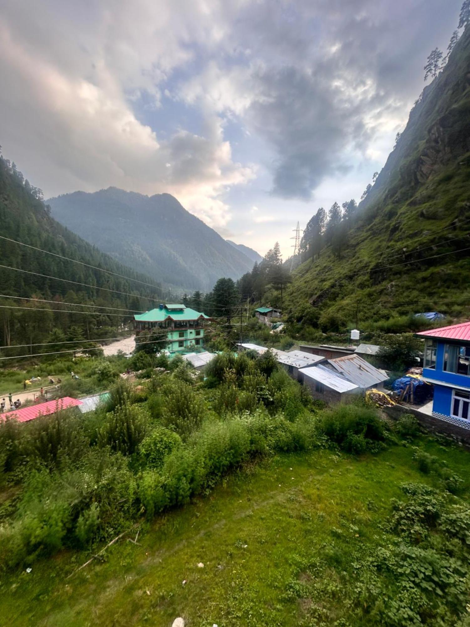 Formosa Hostel & Cafe Kasol Ngoại thất bức ảnh