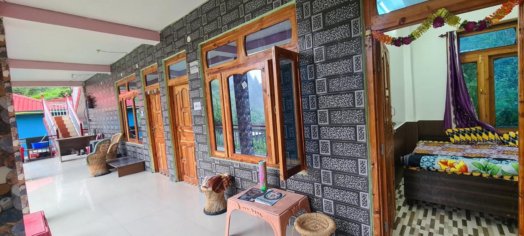 Formosa Hostel & Cafe Kasol Ngoại thất bức ảnh